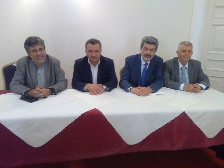 Γόνιμος διάλογος στη διημερίδα για την Συνταγματική Αναθεώρηση που πραγματοποίησε η Περιφέρεια Ιονίων Νήσων στην Ιόνιο Βουλή (Κέρκυρα)