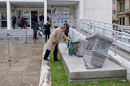 Τελετή μνήμης και τιμής στους αγωνιστές του Πολυτεχνείου από την Περιφέρεια Ιονίων Νήσων