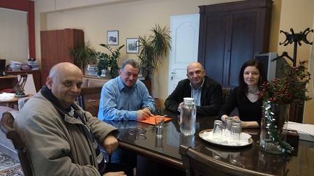 Τη σύμβαση της μελέτης για την αποκατάσταση της Βίλα Ρόσσα στην Κέρκυρα υπέγραψε ο Περιφερειάρχης