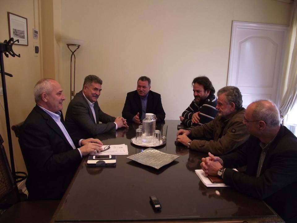 Σύσκεψη για τη μετεγκατάσταση της μονάδας του ΟΚΑΝΑ , με τη συμμετοχή των  εμπλεκόμενων φορέων, στο γραφείο του Περιφερειάρχη Ιονίων Νήσων