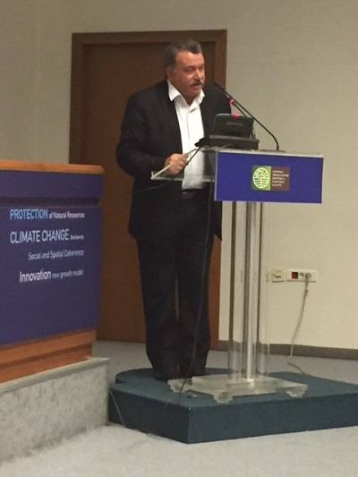 Στην έναρξη της παρουσίασης του προγράμματος LIFE-IP ο Περιφερειάρχης Ιονίων Νήσων Θεόδωρος Γαλιατσάτος: “Η ΠΙΝ πρωτοπορεί με πιλοτικές δράσεις για την κλιματική αλλαγή και τη διάβρωση των ακτών”