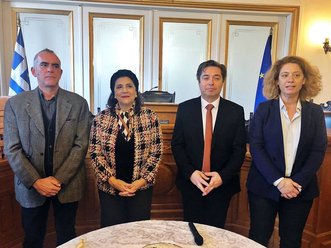 Με ευχές και στόχους η κοπή της πίτας στην περιφερειακή Ενότητα Ζακύνθου.  Ρ. Κράτσα: “Όλοι μαζί πρέπει και μπορούμε να παράξουμε έργο για τον πολίτη”