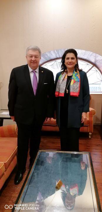 Η αναγκαιότητα λήψης πρωτοβουλιών  για τη σύσφιξη των δεσμών με τους Επτανήσιους ομογενείς  στο επίκεντρο της συνάντησης της Περιφερειάρχη Ιονίων Νήσων με το Γενικό Γραμματέα Απόδημου Ελληνισμού