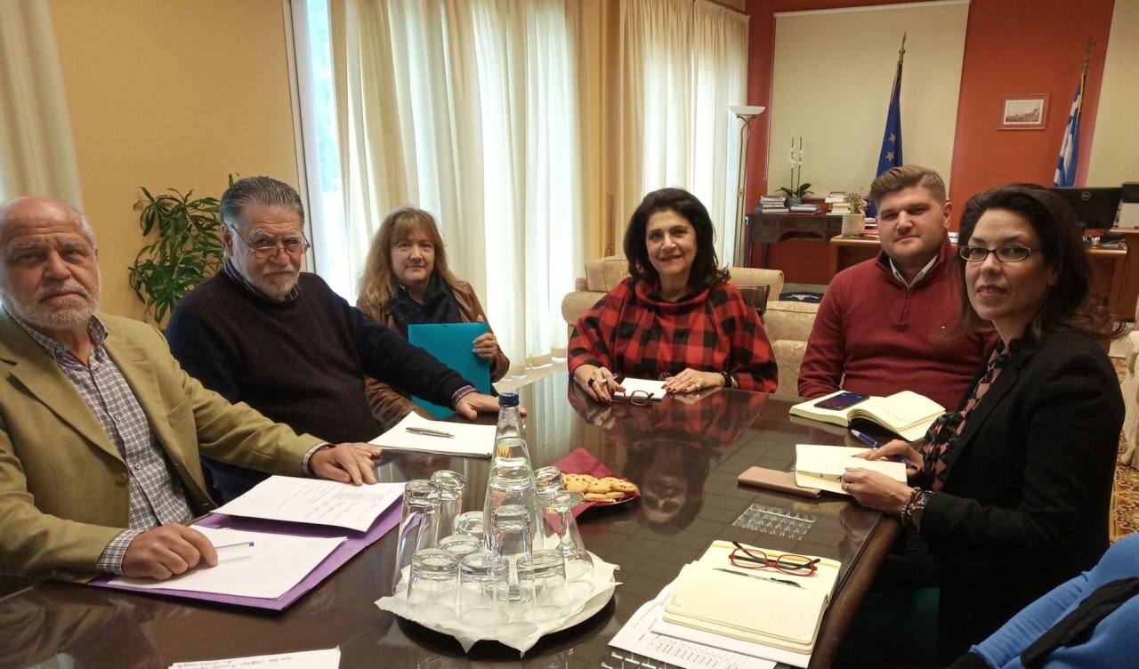 Οδοποιία, αντιπλημμυρικά έργα και ηλεκτροφωτισμός στη συνάντηση που είχε η Περιφερειάρχης Ιονίων Νήσων  με τους δημάρχους Κέρκυρας