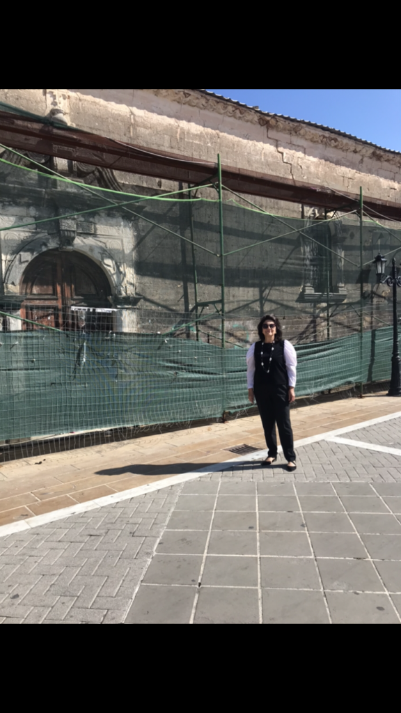 Ξεκινούν εργασίες αποκατάστασης στον Άγιο Σπυρίδωνα, τον Άγιο Γεώργιο και στην  Ιερά Μονή Παναγιάς Οδηγήτριας στην Απόλπαινα στην Λευκάδα. Υπεγράφησαν οι εντάξεις των έργων στο ΕΣΠΑ από την Περιφερειάρχη Ιονίων Νήσων