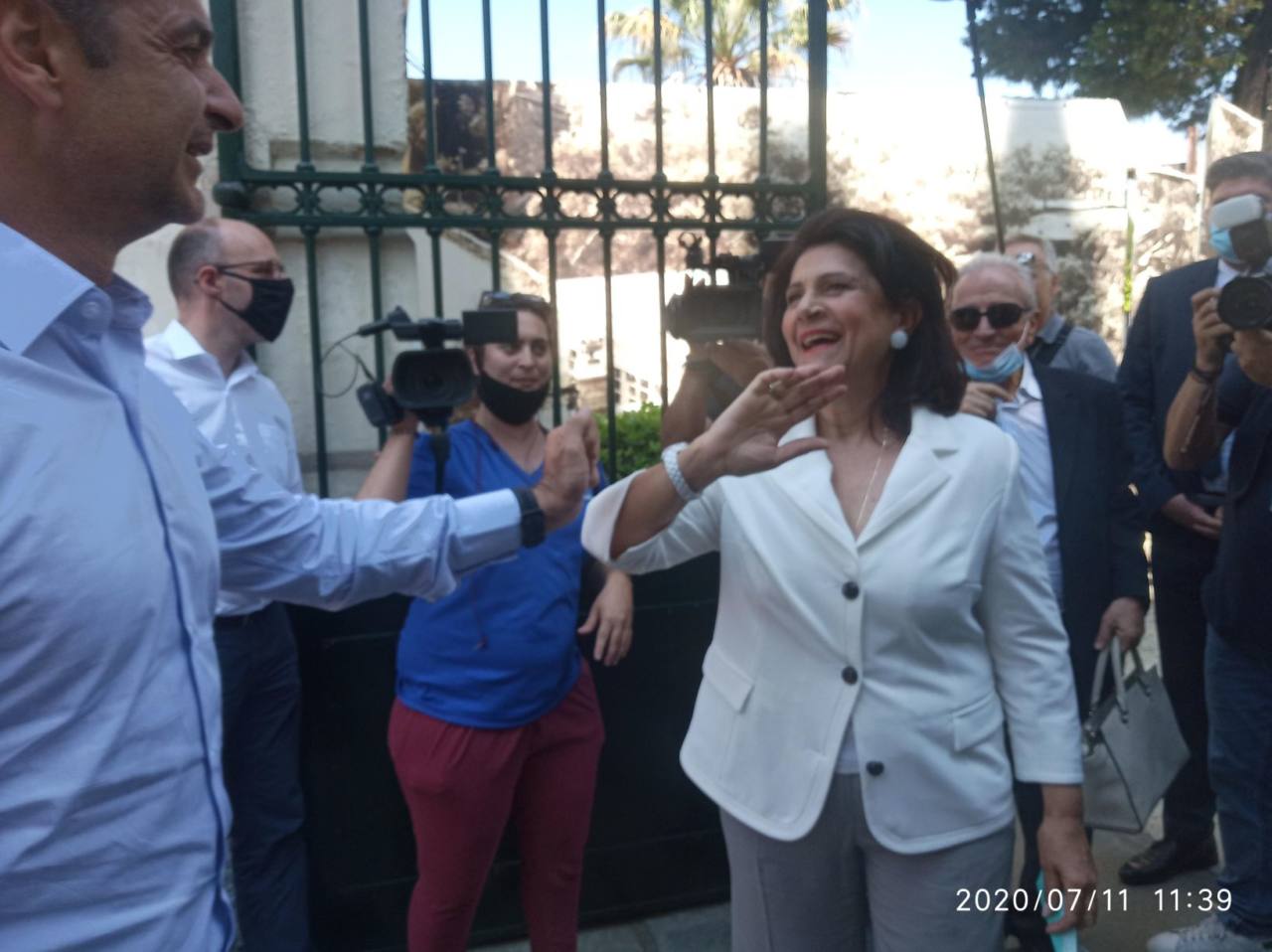 Για το έργο αποκατάστασης του Αχιλλείου, το οποίο εντάχθηκε στο ΕΣΠΑ, ενημέρωσε η Περιφερειάρχης Ιονίων Νήσων τον Πρωθυπουργό. Συγκροτείται ομάδα εργασίας παρακολούθησης των εργασιών