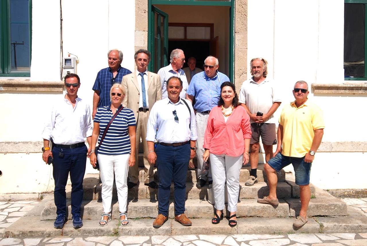 Στην καρδιά του αναπτυξιακού σχεδιασμού της Περιφέρειας οι Οθωνοί Το ακριτικό νησί επισκέφθηκε η Περιφερειάρχης Ιονίων Νήσων για όλα τα ανοιχτά ζητήματα του τόπου