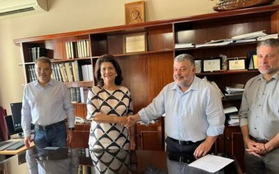 Προγραμματική Σύμβαση με τον Δήμο Αργοστολίου, ύψους 4.000.000 ευρώ υπέγραψε η Περιφερειάρχης Ρόδη Κράτσα – Τσαγκαροπούλου για την αποκατάσταση ζημιών από τον ΙΑΝΟ