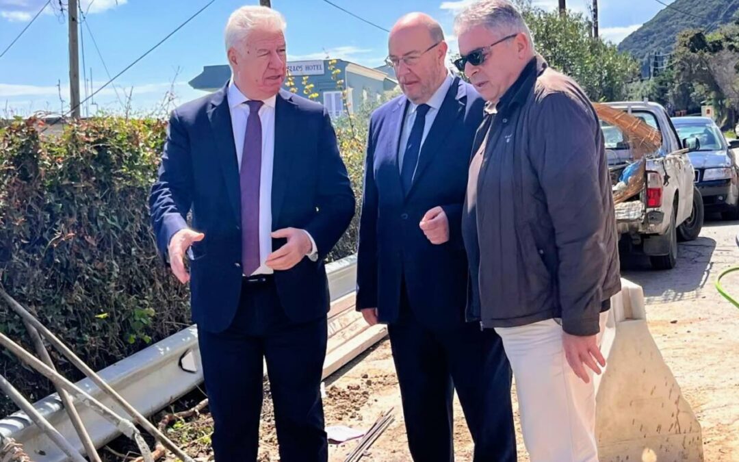 Περιφερειάρχης Ιονίων Νήσων, Γιάννης Τρεπεκλής: «Βρισκόμαστε πλέον σε φάση εξέλιξης των έργων, συνεχίζουμε με παρεμβάσεις και ασφαλτοστρώσεις προς τη Νότια Κέρκυρα»