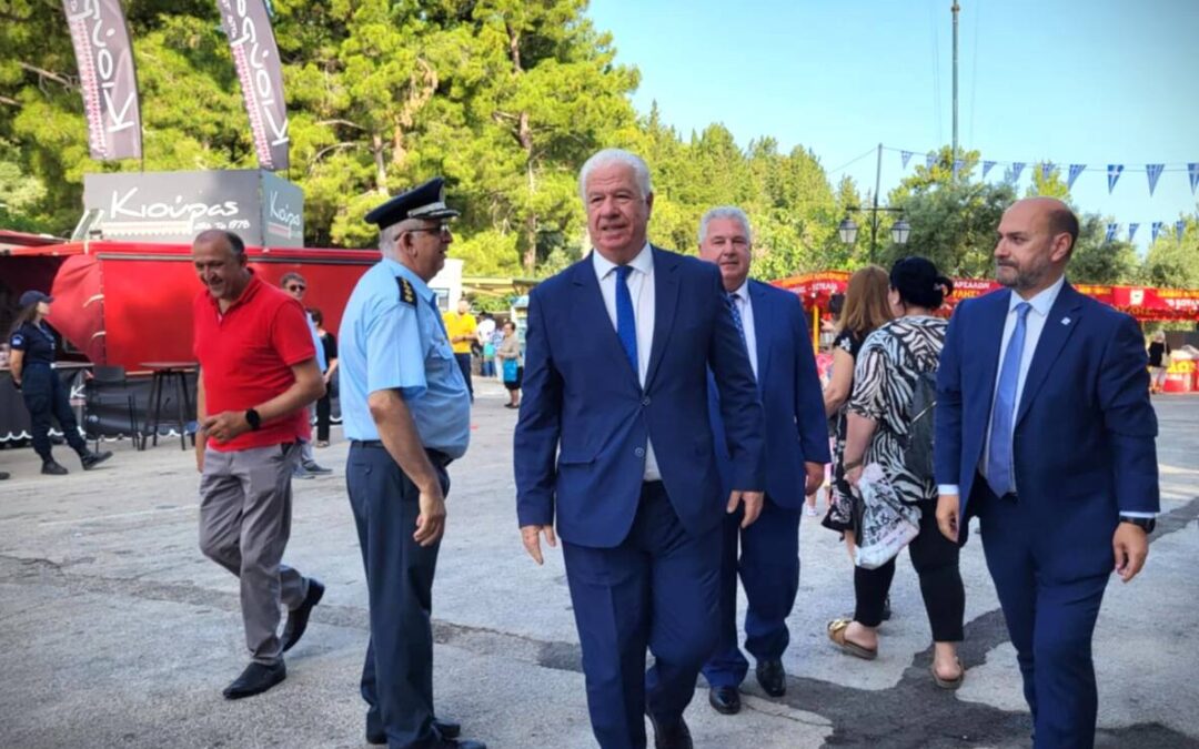 Επίσκεψη του Περιφερειάρχη Ιονίων Νήσων, Γιάννη Τρεπεκλή, στη Λευκάδα για τον εορτασμό της Παναγίας Φανερωμένης και αυτοψία στα έργα που υλοποιεί η Περιφέρεια