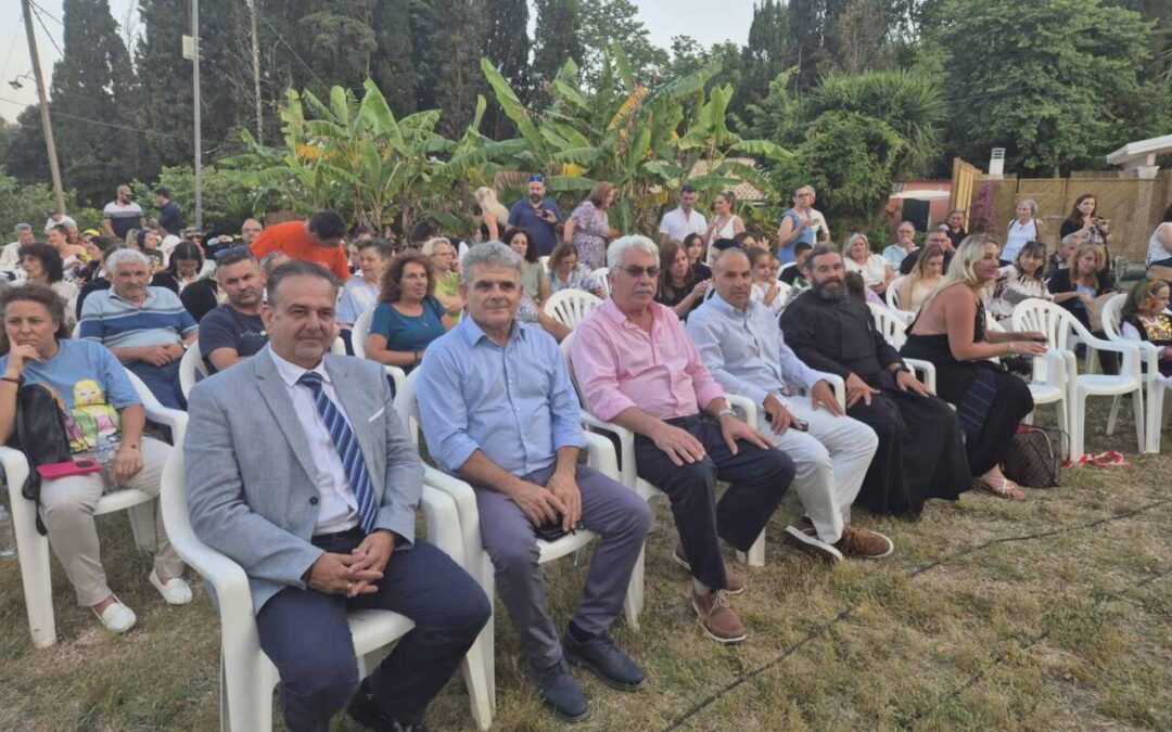 11η Συνάντηση Παιδικών Χορευτικών Συγκροτημάτων στην πλατεία του Αγίου Στεφάνου στις Σινιές, υπό την αιγίδα και τη στήριξη της Περιφέρειας Ιονίων Νήσων