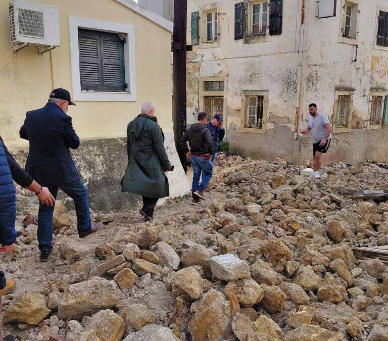 Άμεση αυτοψία του Περιφερειάρχη Ιονίων Νήσων, Γιάννη Τρεπεκλή, στις πληγείσες περιοχές της Βόρειας Κέρκυρας