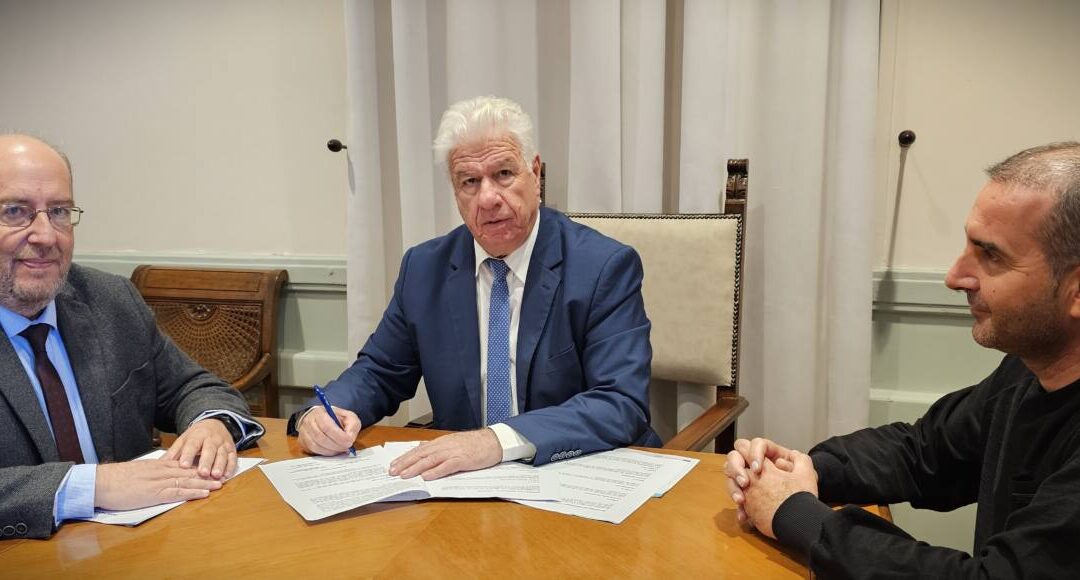 Η Περιφέρεια Ιονίων Νήσων στηρίζει τον αθλητισμό, τη νεολαία και την τοπική κοινωνία