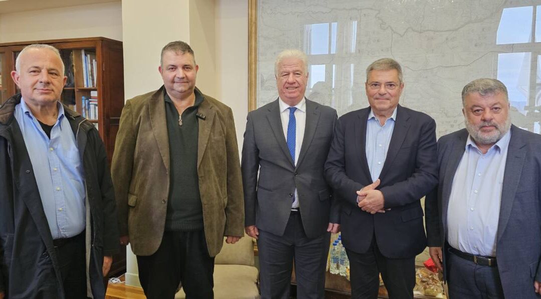 Συντονισμένη θεσμική συνεργασία για την Κεφαλονιά  |  Στο επίκεντρο χρηματοδοτήσεις, Ο.Χ.Ε., στέγαση και ώριμα έργα